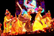 El Teatro Municipal se visti&oacute; de gala y el Mercedes se luci&oacute;