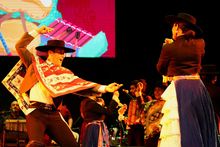 El Teatro Municipal se visti&oacute; de gala y el Mercedes se luci&oacute;