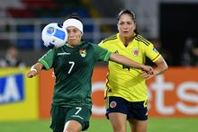 Las &lsquo;Superpoderosas&rsquo; cautivan a ni&ntilde;as y ni&ntilde;os con su f&uacute;tbol