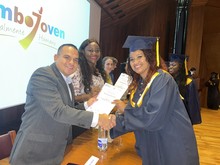 125 j&oacute;venes cale&ntilde;os se certificaron en habilidades TIC