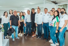 Ilustre hu&eacute;sped: Medallista ol&iacute;mpica Caterine Ibarg&uuml;en se goz&oacute; visita a la Secretar&iacute;a del Deporte