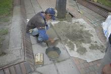 Reubican cestos de basura dentro de la Plaza de Cayzedo