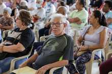 Alcald&iacute;a de Cali y residentes de la comuna 8, firman acuerdo para rehabilitaci&oacute;n de v&iacute;as