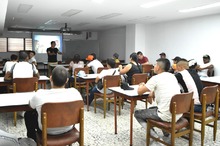 Contin&uacute;a el proceso de capacitaci&oacute;n con los gremios de carretilleros y herreros