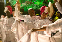 La magia de Mano e&rsquo; currulao del IPC cierra el Petronio