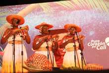 Un s&aacute;bado tremendo en el Petronio