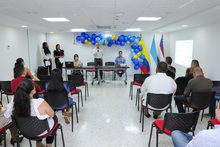 Docentes de la instituci&oacute;n educativa INEM recibieron el certificado del manejo del curso Moodle