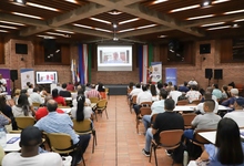 El modelo &lsquo;Calinteligente&rsquo; se construye junto con la red de docentes l&iacute;deres TIC