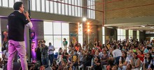   Tiempo, canciones e historias comparti&oacute; Andr&eacute;s Cepeda con estudiantes del oriente de Cali 