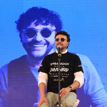 Tiempo, canciones e historias comparti&oacute; Andr&eacute;s Cepeda con estudiantes del oriente de Cali