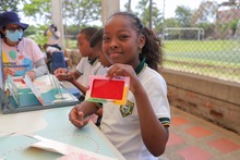 Juntos Aprendemos Viajera visit&oacute; la IEO Monse&ntilde;or Ram&oacute;n Arcila