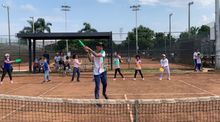 Ni&ntilde;os de la ladera y sectores populares de Cali disfrutaron de Festival de Tenis de campo