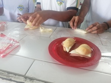 J&oacute;venes implementan labor social para la poblaci&oacute;n habitante de calle 