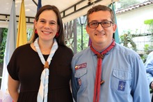 Secretaria de Turismo recibi&oacute; pa&ntilde;oleta honor&iacute;fica de los Scouts de Colombia