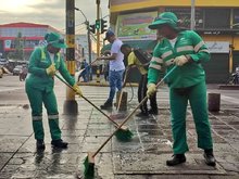 EDRU lidera la instalaci&oacute;n de nuevos contenedores de residuos en el centro de Cali 