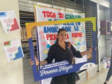 Toca Tu Coraz&oacute;n y Expresa tu Amor por la Persona Mayor