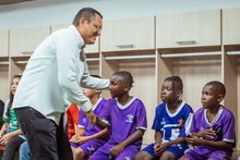 Ni&ntilde;os de Olaya Herrera disfrutaron su visita al coraz&oacute;n del deporte cale&ntilde;o