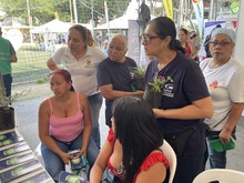 Presentan en comuna 10 la oferta de servicios TIC y el programa de formaci&oacute;n gratuito