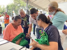 Presentan en comuna 10 la oferta de servicios TIC y el programa de formaci&oacute;n gratuito