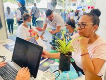 Presentan en comuna 10 la oferta de servicios TIC y el programa de formaci&oacute;n gratuito