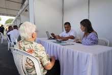 La comuna 10 resolvi&oacute; sus inquietudes tributarias 