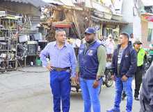 Autoridades avanzan en la restituci&oacute;n del espacio p&uacute;blico en la comuna 17