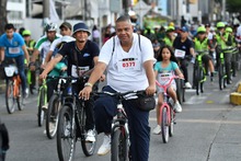El Ciclopat&iacute;n Paseo, una fiesta por la movilidad sostenible, que ni la lluvia logr&oacute; frenar