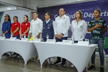 Alcald&iacute;a entreg&oacute; incentivos a Am&eacute;rica y Cali para la Copa Libertadores   