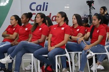 &ldquo;Ustedes son referente de liderazgo para incentivar el f&uacute;tbol en las ni&ntilde;as&rdquo;: alcalde Ospina