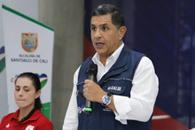 &ldquo;Ustedes son referente de liderazgo para incentivar el f&uacute;tbol en las ni&ntilde;as&rdquo;: alcalde Ospina