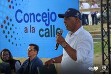 Secretar&iacute;a de Educaci&oacute;n acompa&ntilde;a jornadas de Concejo a la Calle en Navarro y El Hormiguero