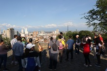 Recorrido cultural en San Antonio: mascotas hicieron parte de la celebraci&oacute;n del &lsquo;D&iacute;a Mundial del Turismo&rsquo;
