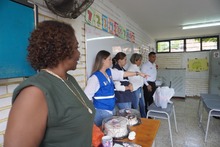 Hacienda m&aacute;s cerca de las ni&ntilde;as y ni&ntilde;os