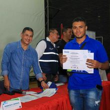 Los &lsquo;Talentos Egresados&rsquo; de &lsquo;Todas y Todos a Estudiar&rsquo; se certificaron en Univalle