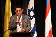 &ldquo;Feria del Libro, un espacio para construir consensos y reconciliaci&oacute;n&rdquo;: alcalde Ospina 