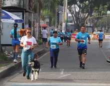 M&aacute;s de 900 personas corrieron los 5 k en la Jornada Mundial del Migrante 2022