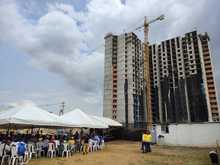 La primera edificaci&oacute;n en Ciudad Para&iacute;so alcanz&oacute; 20 pisos de altura 