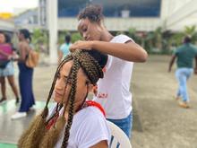 Tejiendo Esperanzas, el encuentro de peinadoras que resignifica la est&eacute;tica afro