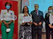 Salud P&uacute;blica fue condecorada por su esfuerzo en la lucha contra la poliomielitis