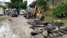 A N&aacute;poles llegaron las Obras de Coraz&oacute;n para renovar v&iacute;as