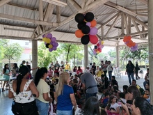 Los ni&ntilde;os y ni&ntilde;as del barrio Villa del Sur gozaron su fiesta, organizada por la Junta Comunal 