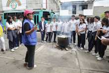 J&oacute;venes cale&ntilde;os comprometidos con la dignificaci&oacute;n de los habitantes de calle