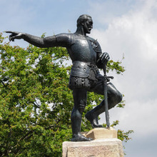 Sebasti&aacute;n de Belalc&aacute;zar fue puesto en pie con placa de reconocimiento a los pueblos ind&iacute;genas