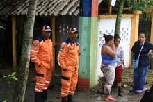 Una brigada de atenci&oacute;n lleg&oacute; este s&aacute;bado a los sectores afectados por las inundaciones