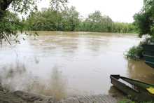Una brigada de atenci&oacute;n lleg&oacute; este s&aacute;bado a los sectores afectados por las inundaciones