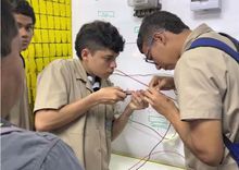 Proyectos innovadores presentaron estudiantes en Expot&eacute;cnica