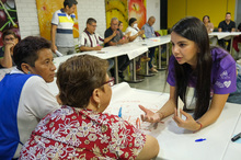 &lsquo;Tejiendo Sue&ntilde;os Contigo&rsquo; se toma la Alcald&iacute;a de Cali