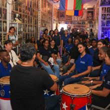 Los j&oacute;venes de Todas y Todos a Estudiar se movieron al ritmo de la salsa