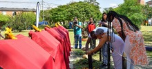 Se develaron los monumentos en honor a los j&oacute;venes asesinados en Llano Verde