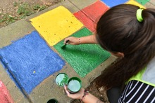 Vida y color, apuestas de los habitantes del barrio Olaya Herrera
